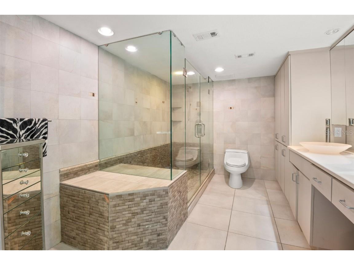 736 Island Way #604 Clearwater Beach FL 33767 - MANDALAY CHANNEL TB8417372 image35