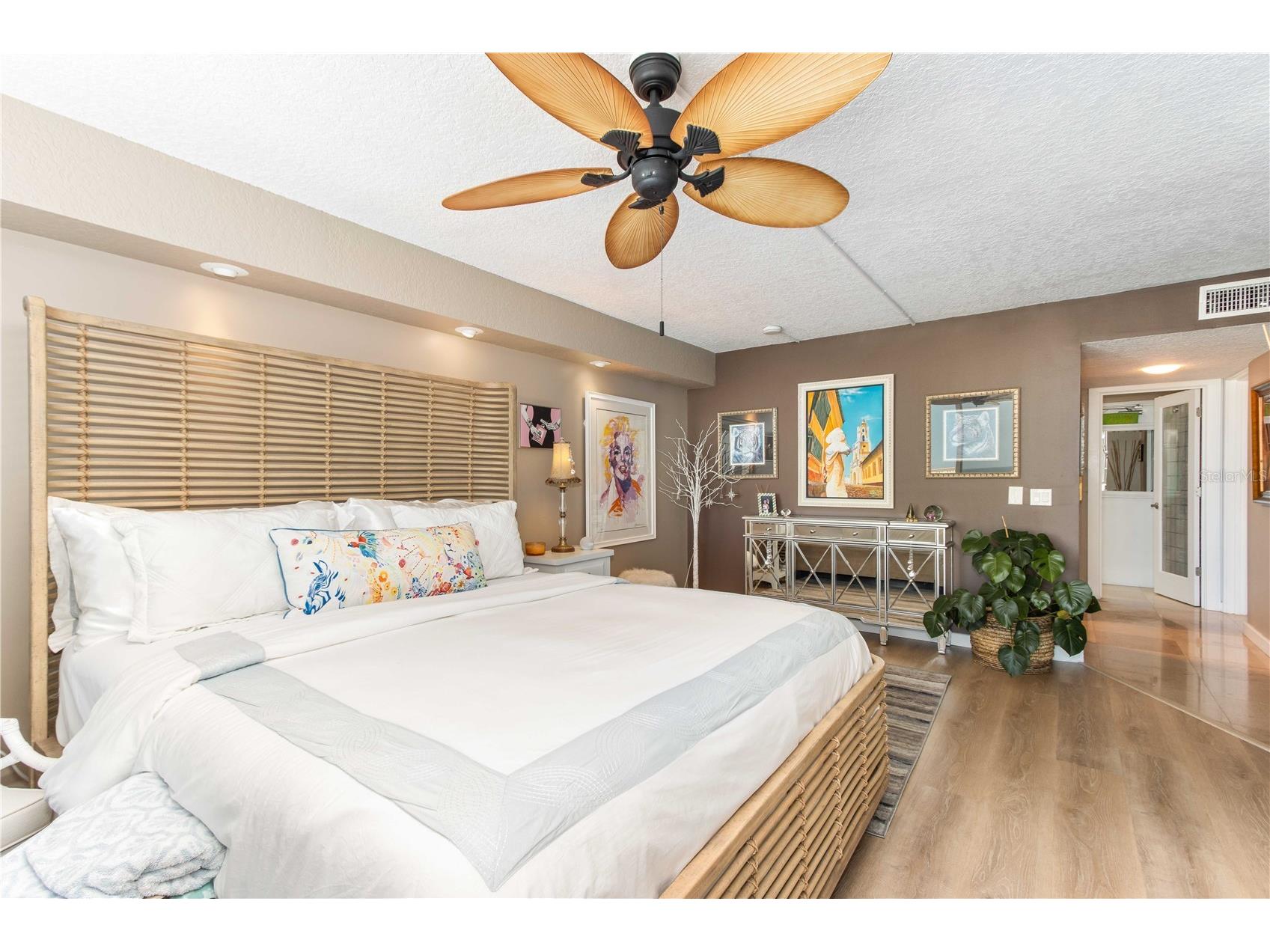 736 Island Way #804 Clearwater FL 33767 TB8502800 image30