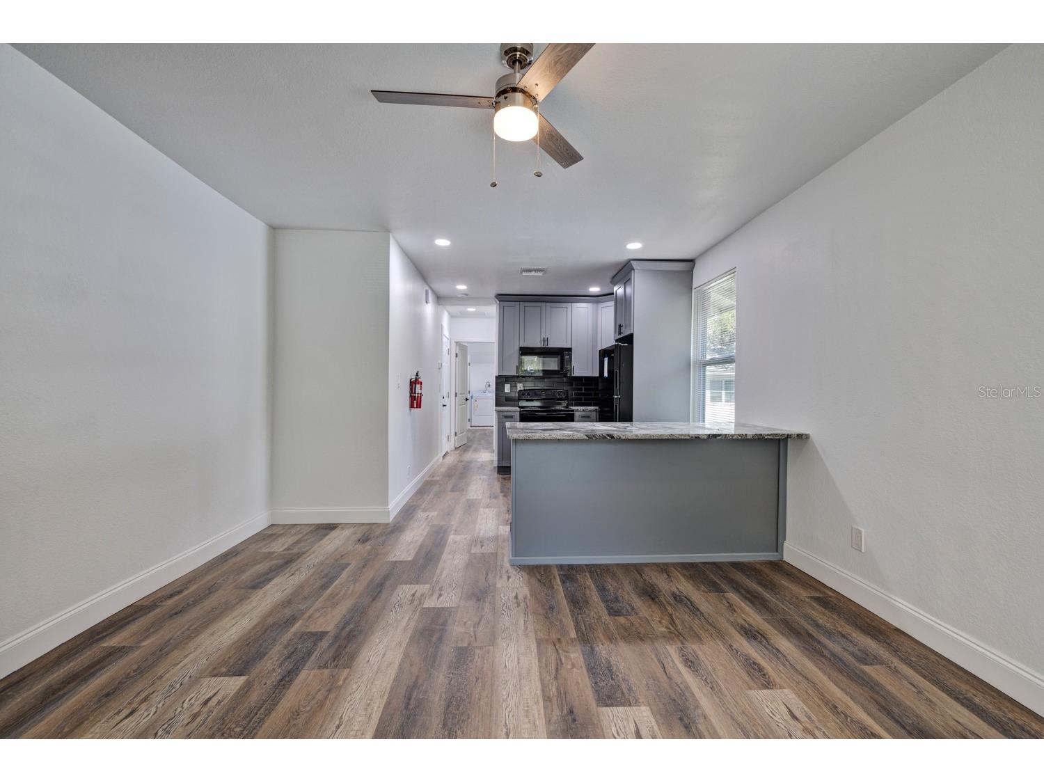 736 Jackson Street N #2 Saint Petersburg FL 33705 TB8511672 image7