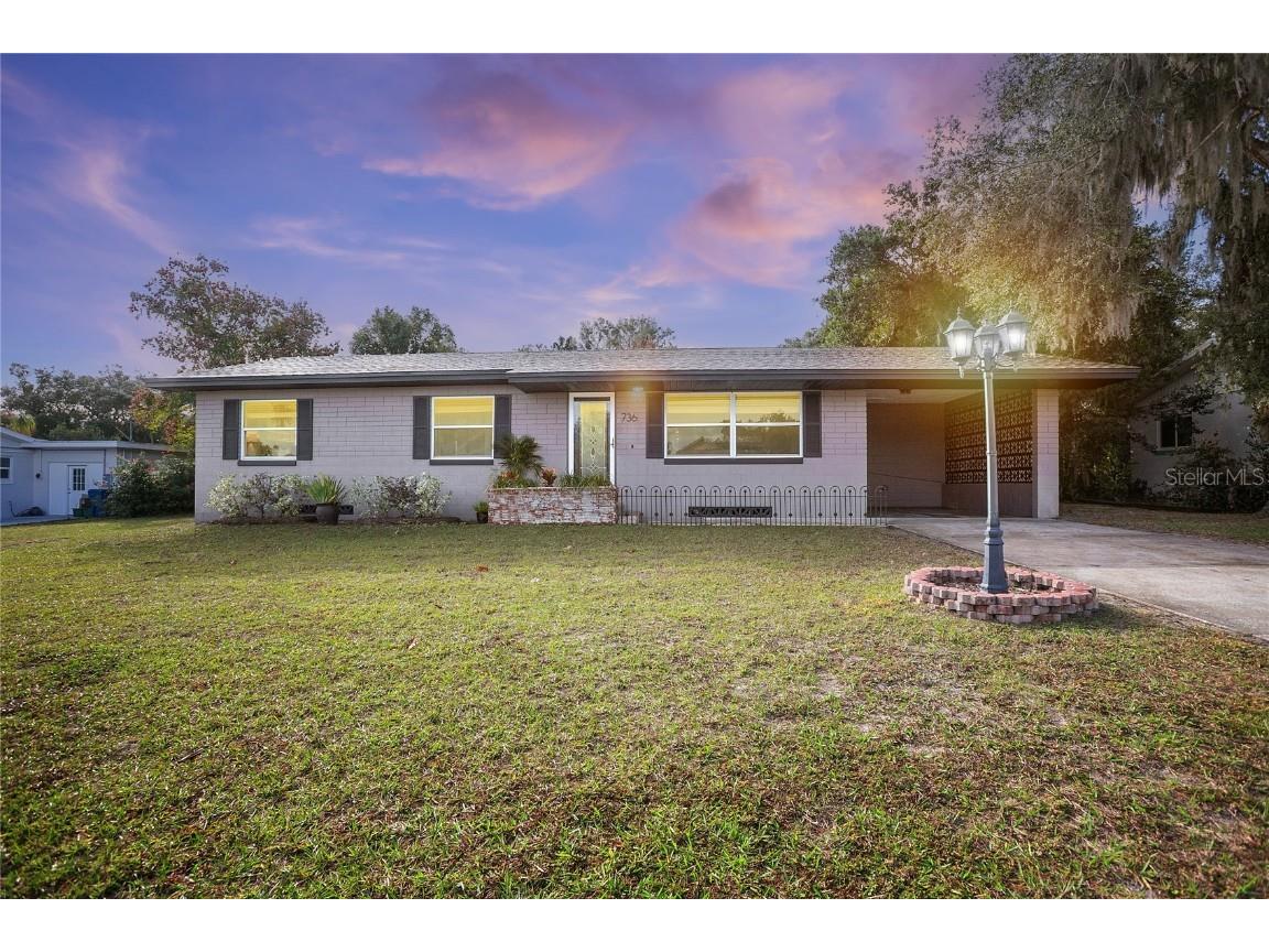 736 Lindley Boulevard Deland FL 32724 V4946150 image1