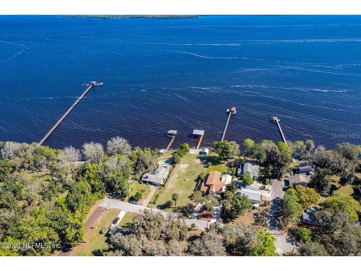 736 Myrtle Avenue Green Cove Springs FL 32043 - ST. JOHNS RIVER GC512859 image1