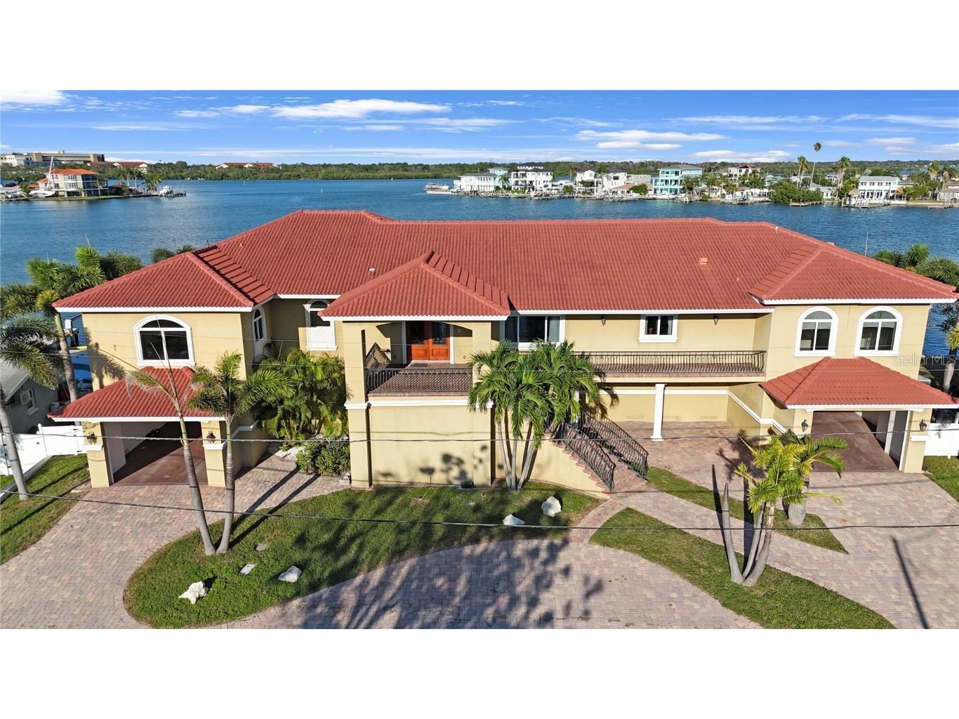 736 Pruitt Drive Madeira Beach FL 33708 TB8432276 image1