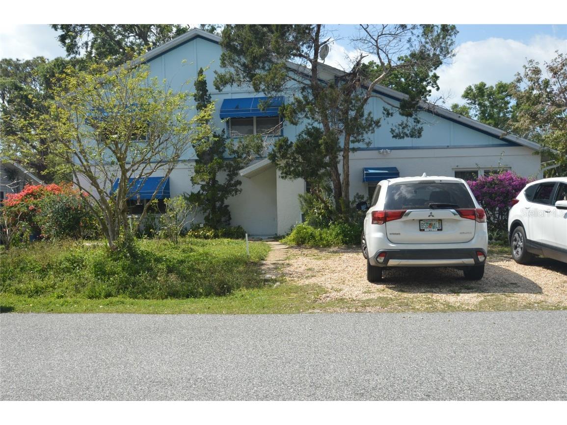 736 Searcy Avenue Sarasota FL 34237 A4564425 image1