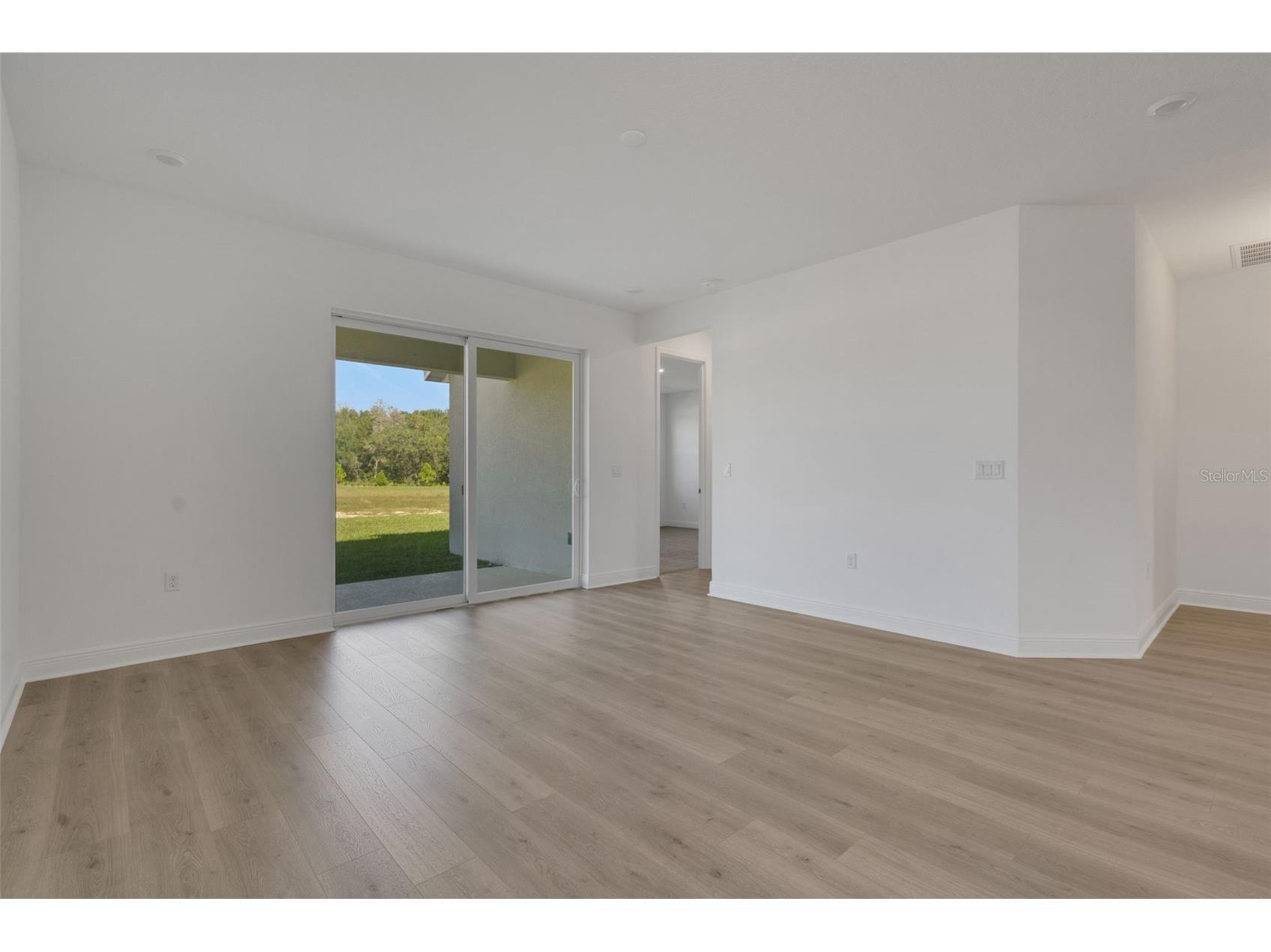 736 Sunshower Drive Lady Lake FL 32159 G5110995 image21