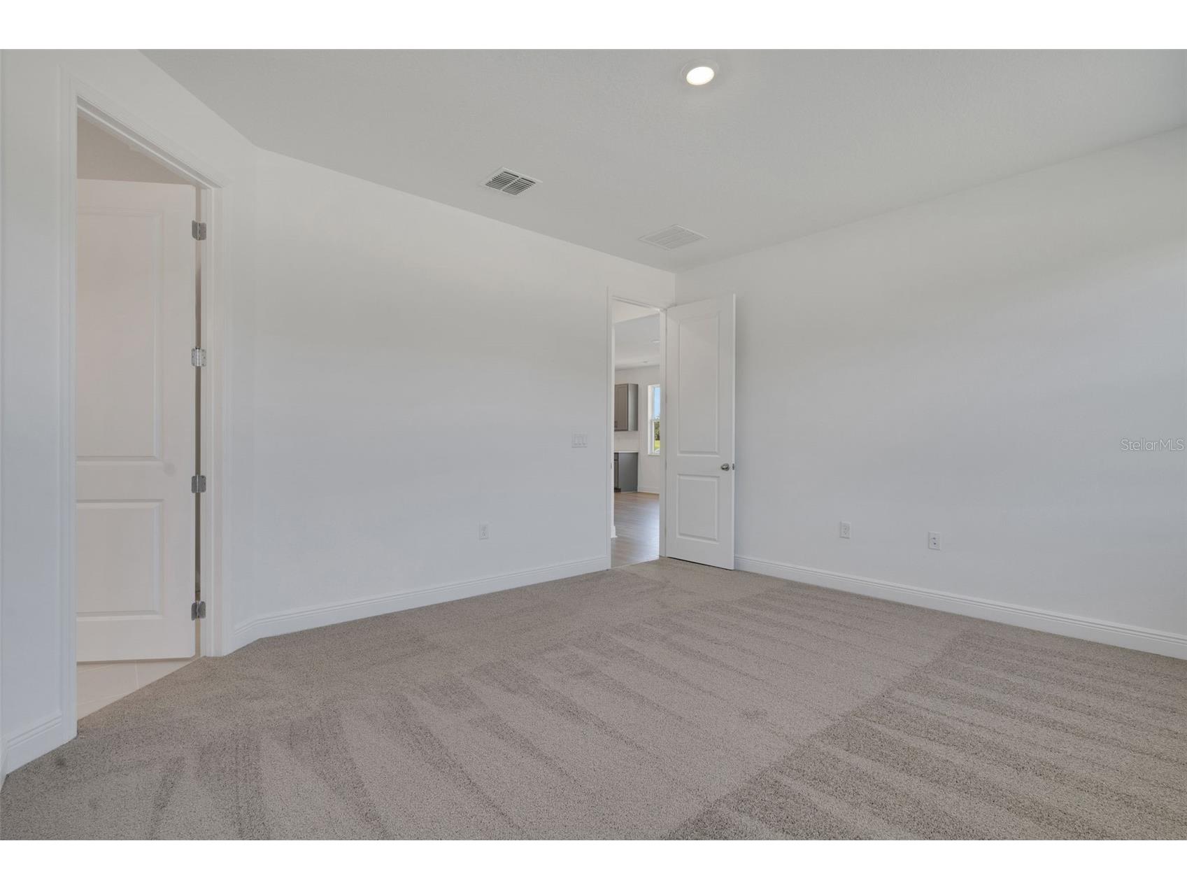 736 Sunshower Drive Lady Lake FL 32159 G5110995 image24
