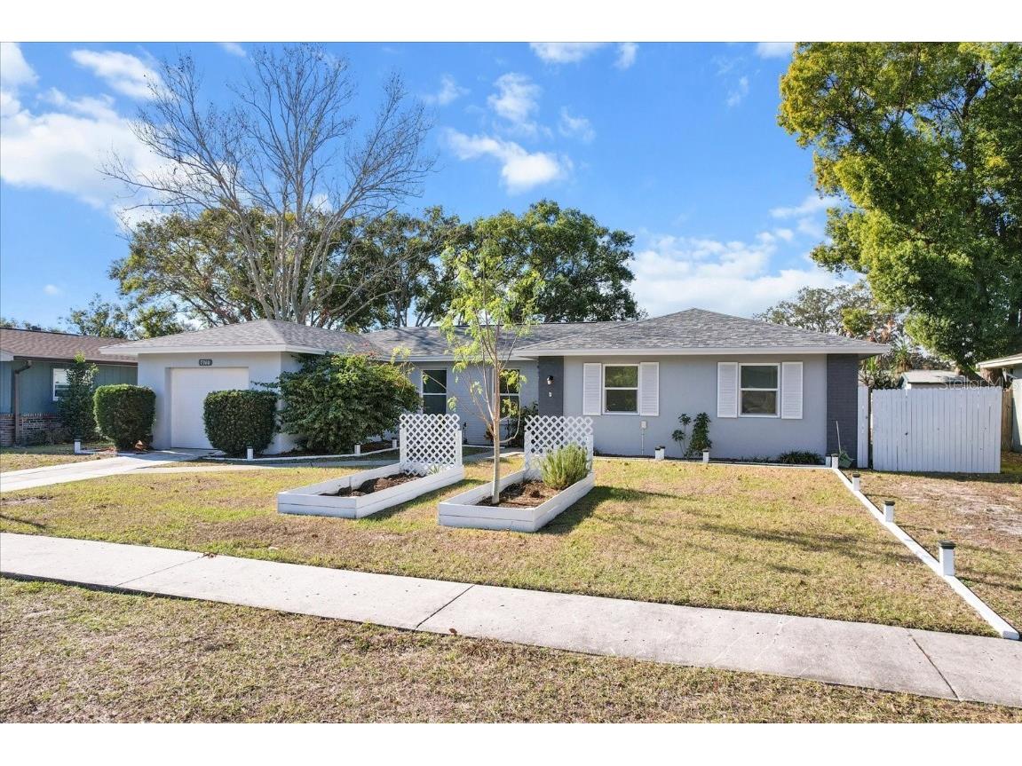 7360 Acorn Circle Spring Hill FL 34606 W7871157 image1