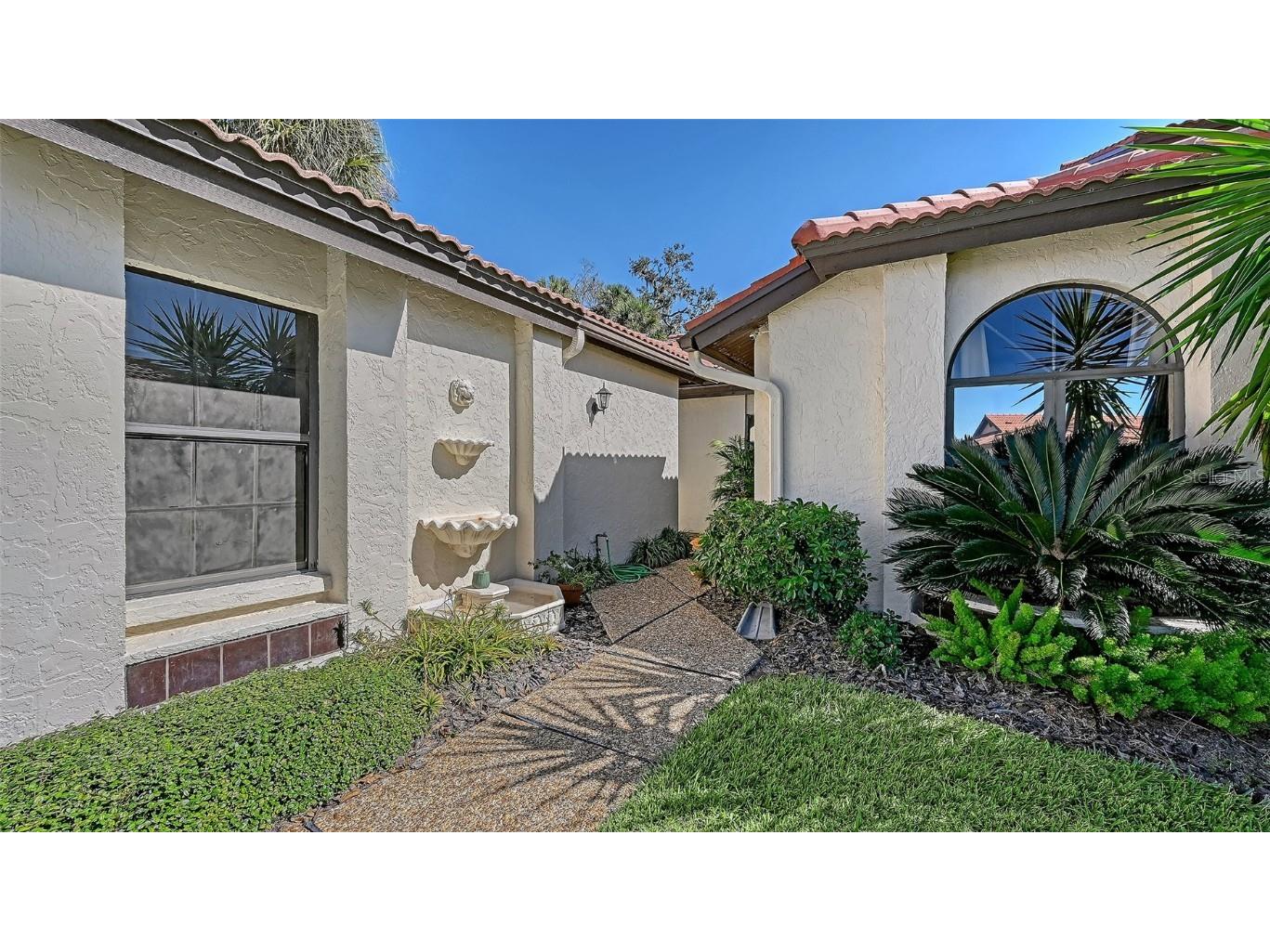 7360 Oak Moss Drive #4 Sarasota FL 34241 A4671040 image4