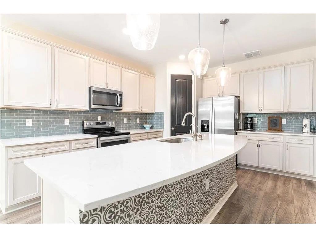 7360 Pool Compass Loop Wesley Chapel FL 33545 TB8439365 image5