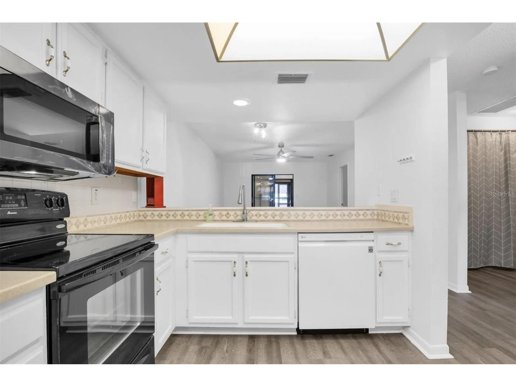 7360 Ulmerton Road #2B Largo FL 33771 TB8470059 image8