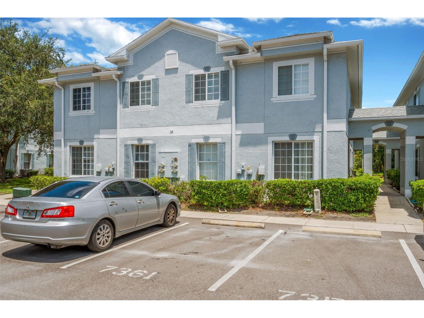 7361 E Bank Drive Tampa FL 33617 TB8531534 image1