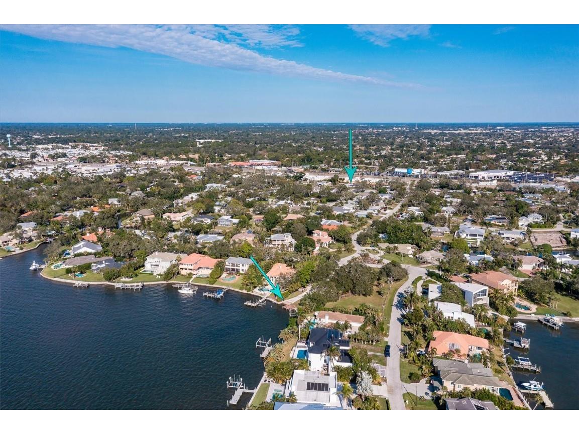 7361 Starfish Drive Sarasota FL 34231 - LITTLE SARASOTA BAY A4555194 image1