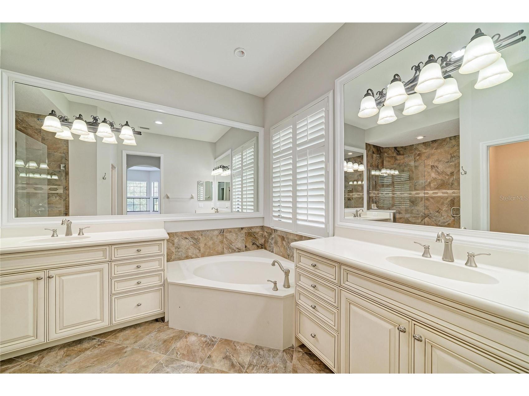 7361 Wexford Court Lakewood Ranch FL 34202 A4696471 image35