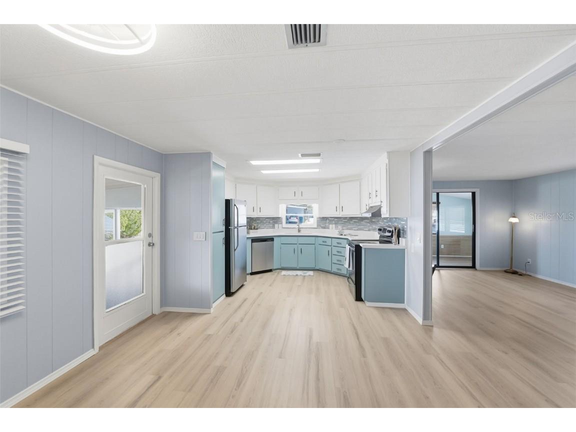 7363 Eastern Circle Brooksville FL 34613 TB8447106 image3