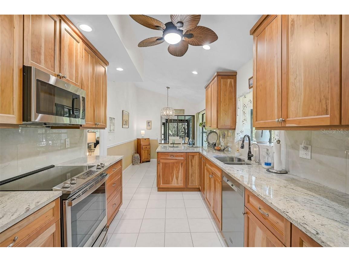 7363 Oak Moss Drive #33 Sarasota FL 34241 A4665327 image15