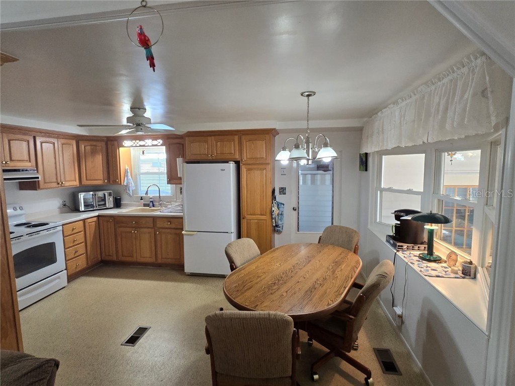 7366 First Loop Avenue Brooksville FL 34613 W7875151 image13