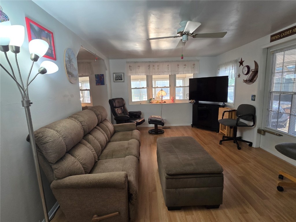 7366 First Loop Avenue Brooksville FL 34613 W7875151 image17