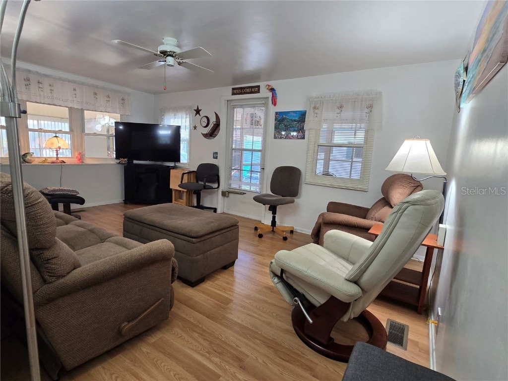 7366 First Loop Avenue Brooksville FL 34613 W7875151 image18