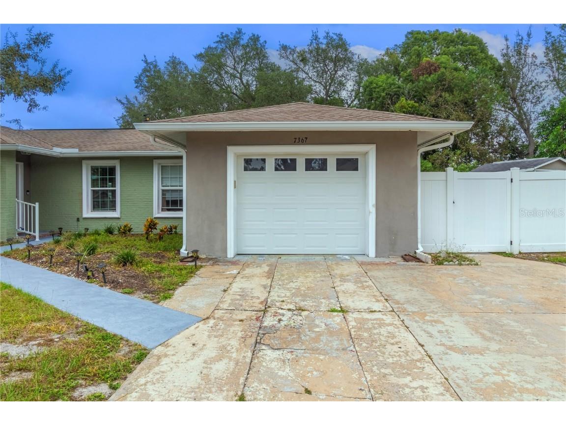 7367 E Gates Circle Spring Hill FL 34606 W7879611 image5