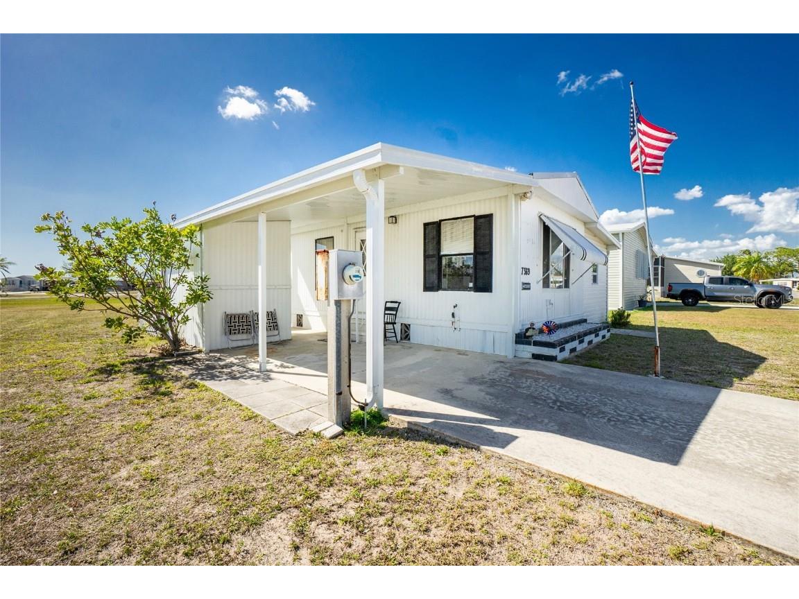 7369 Candace Lane Port Charlotte FL 33981 - BUTTERFORD WATERWAY C7508152 image2