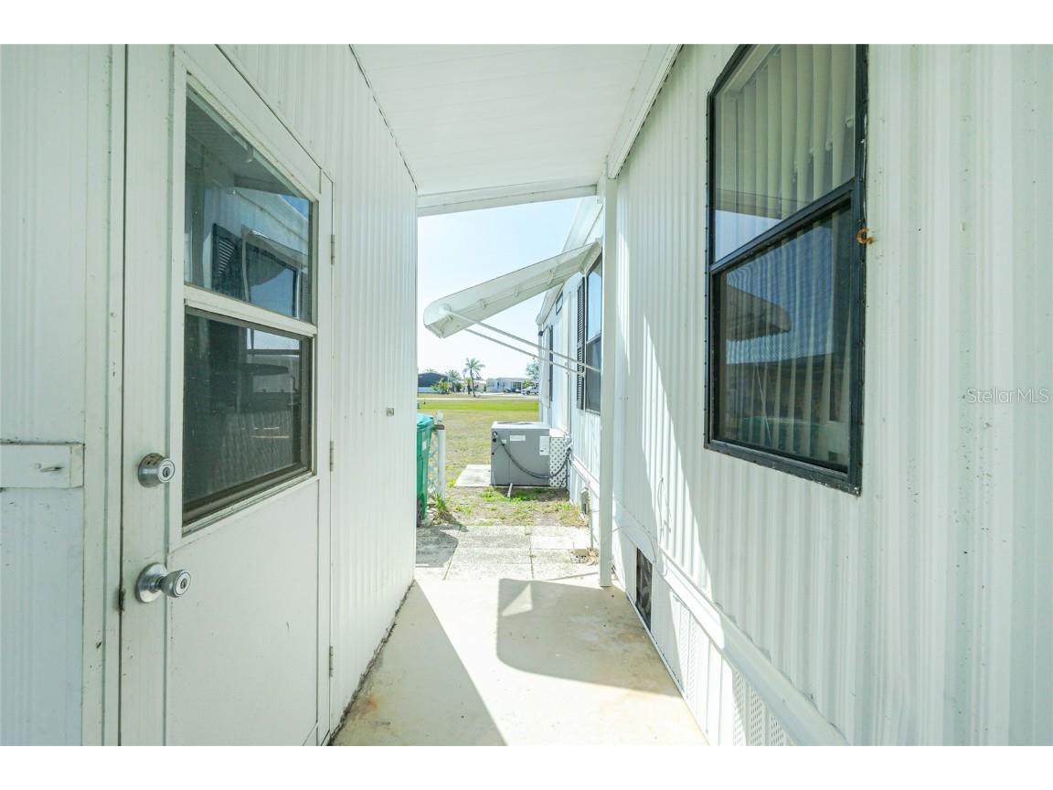 7369 Candace Lane Port Charlotte FL 33981 - BUTTERFORD WATERWAY C7508152 image3