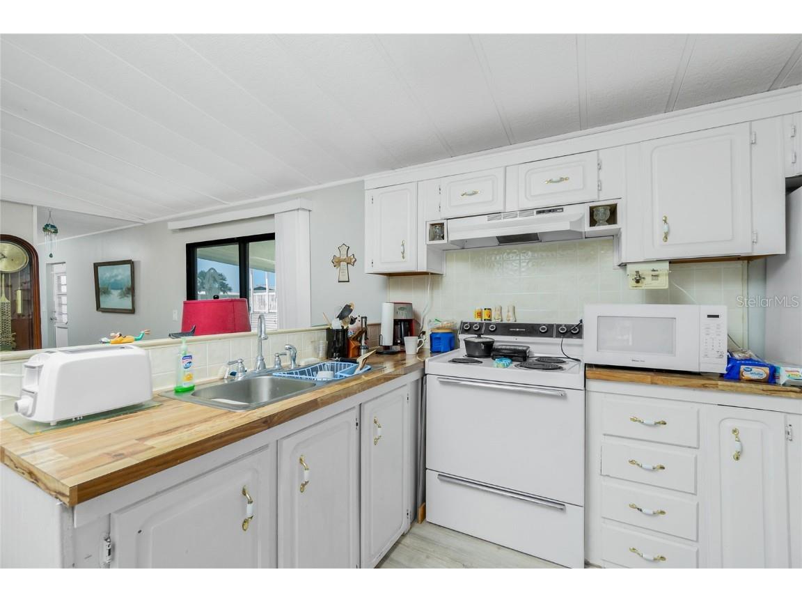 7369 Candace Lane Port Charlotte FL 33981 - BUTTERFORD WATERWAY C7508152 image7