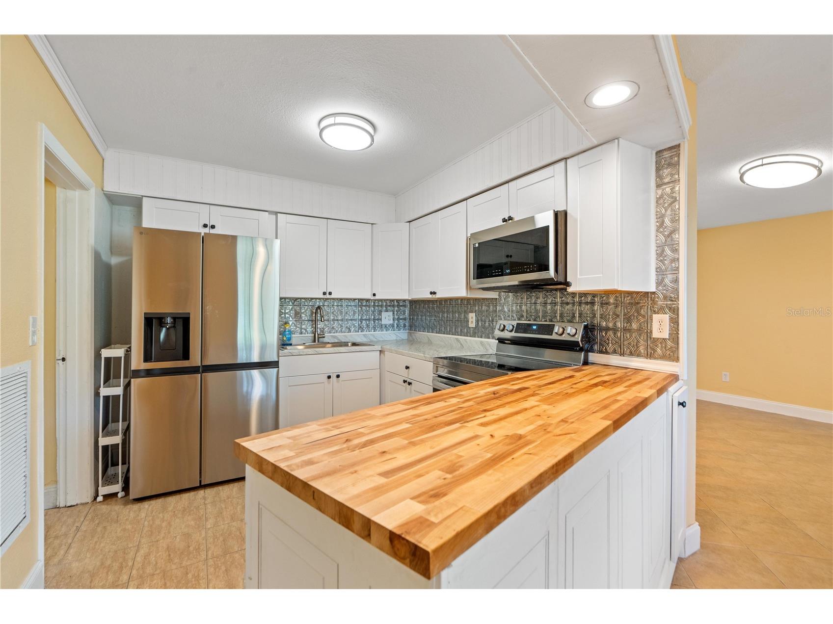 7369 Tarrytown Drive Spring Hill FL 34606 W7878699 image10