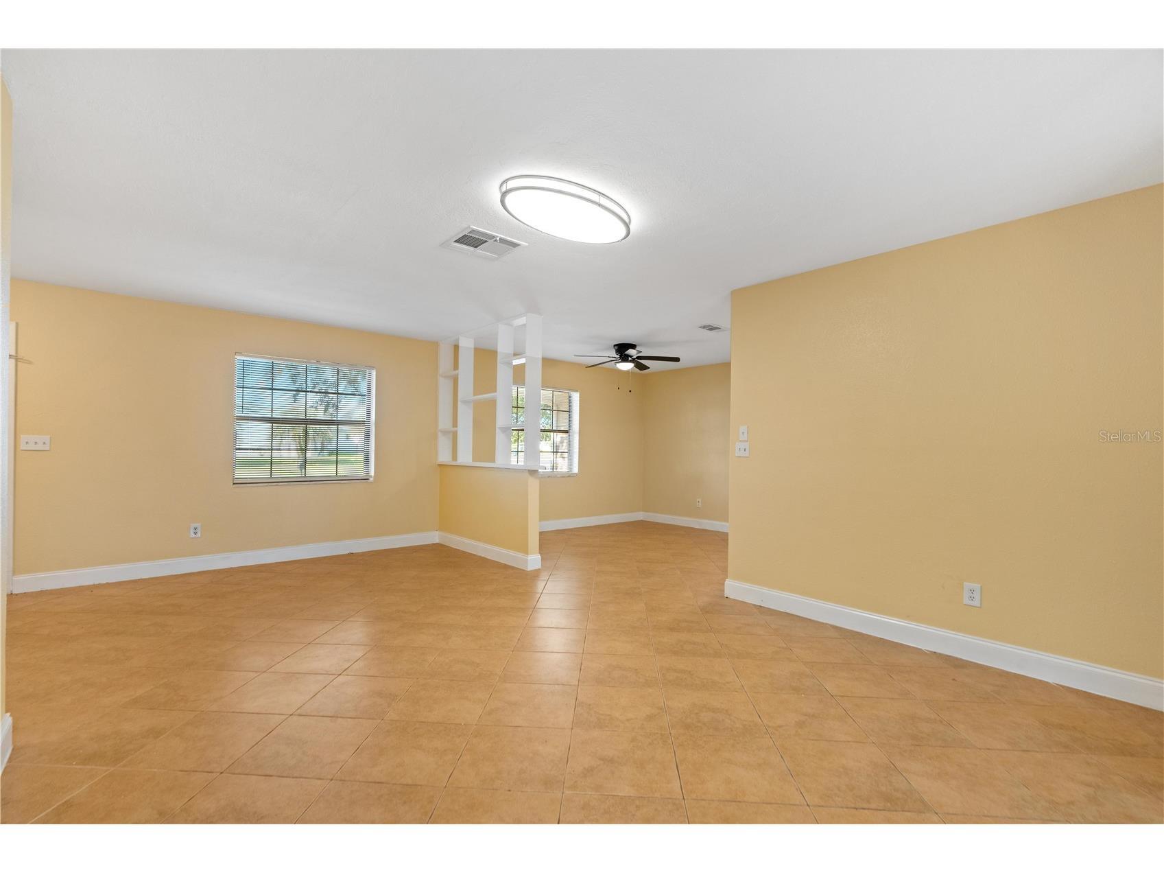 7369 Tarrytown Drive Spring Hill FL 34606 W7878699 image5