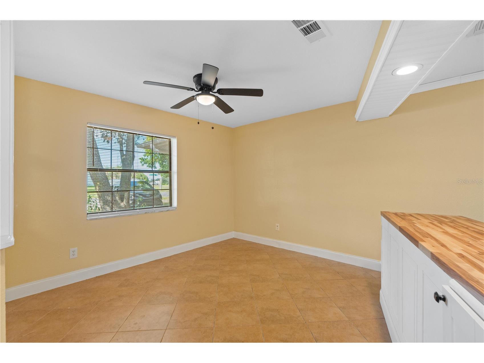 7369 Tarrytown Drive Spring Hill FL 34606 W7878699 image7