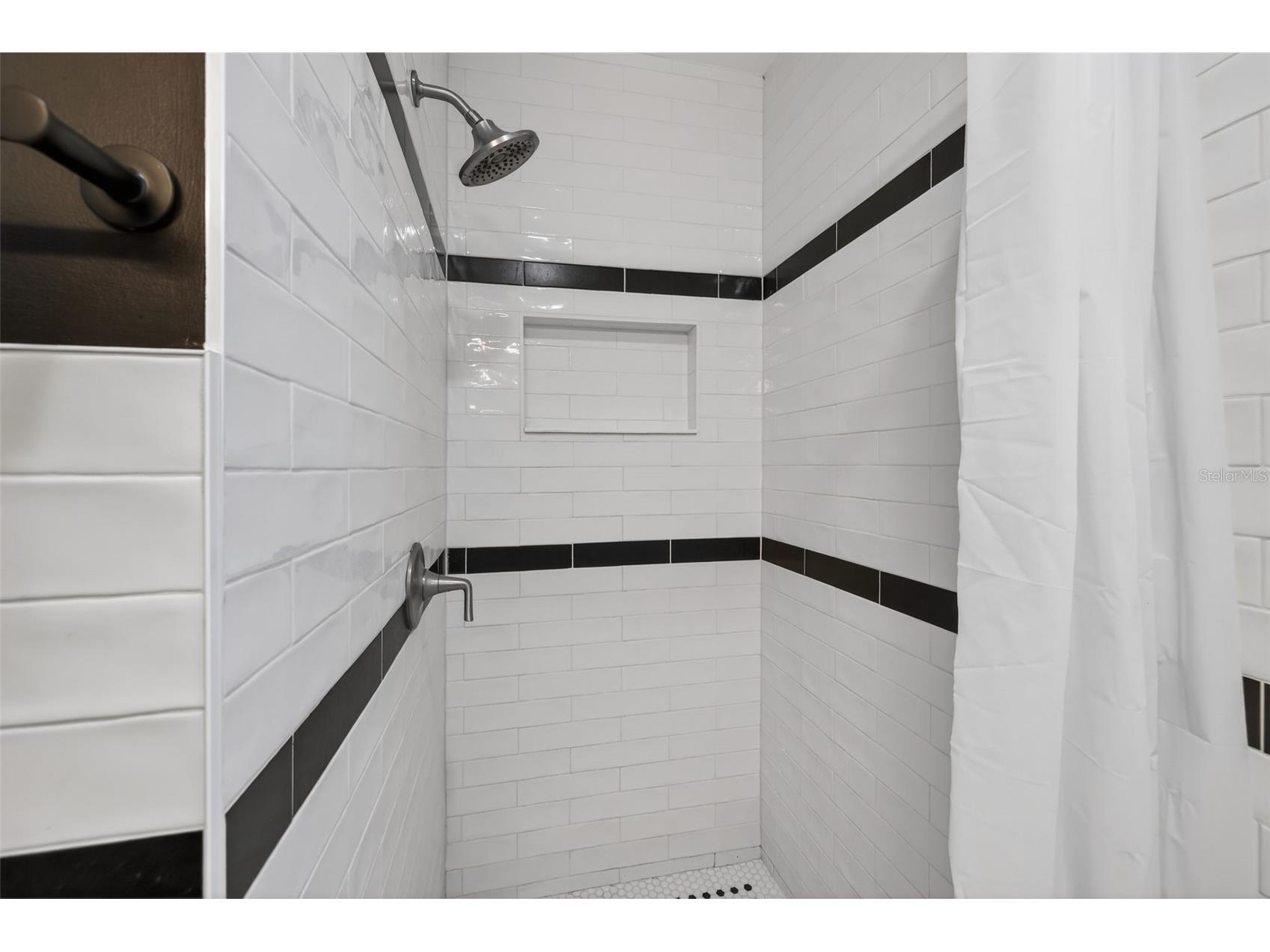 737 28th Avenue N Saint Petersburg FL 33704 TB8448990 image24