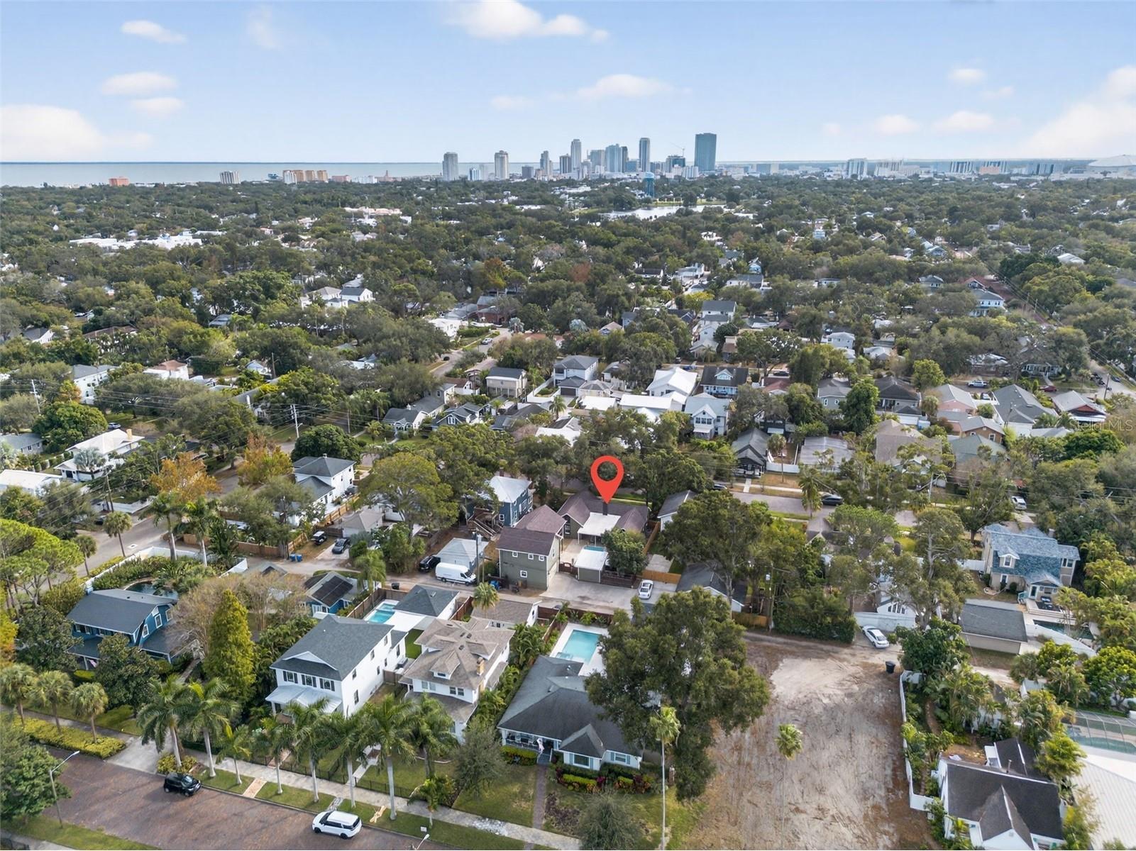 737 28th Avenue N Saint Petersburg FL 33704 TB8448990 image55