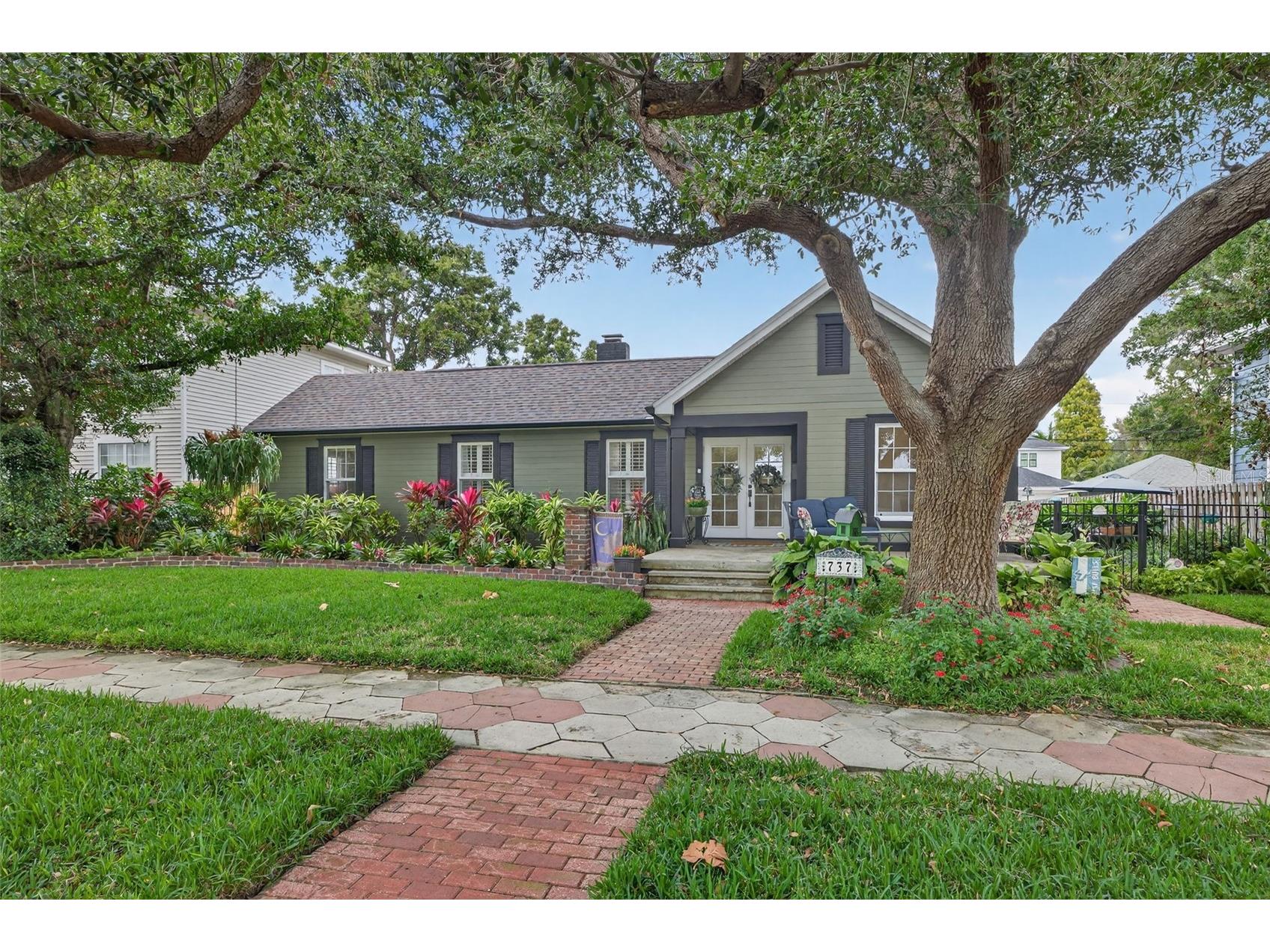 737 28th Avenue N Saint Petersburg FL 33704 TB8448990 image62