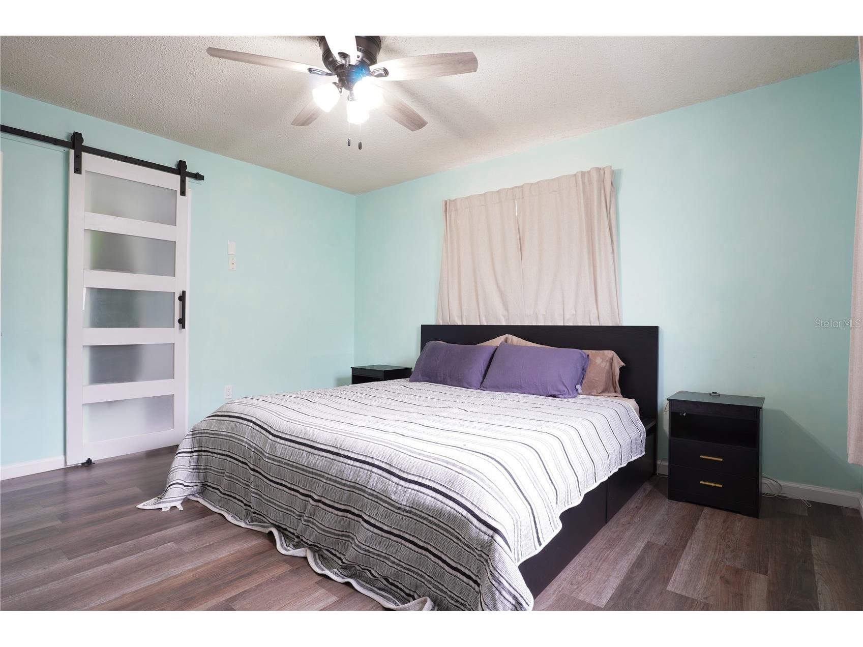 737 52nd Avenue S Saint Petersburg FL 33705 TB8516142 image10