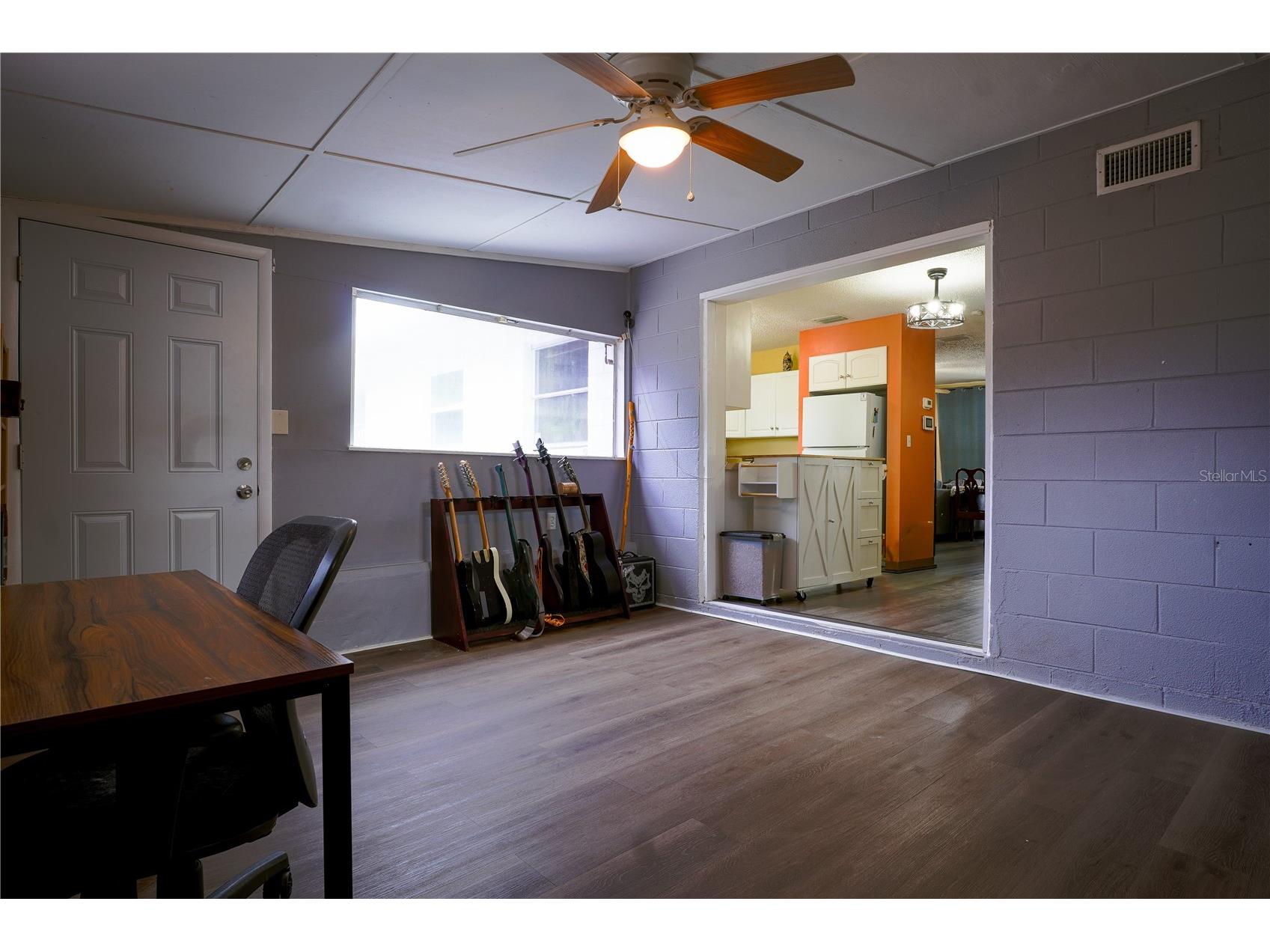 737 52nd Avenue S Saint Petersburg FL 33705 TB8516142 image7