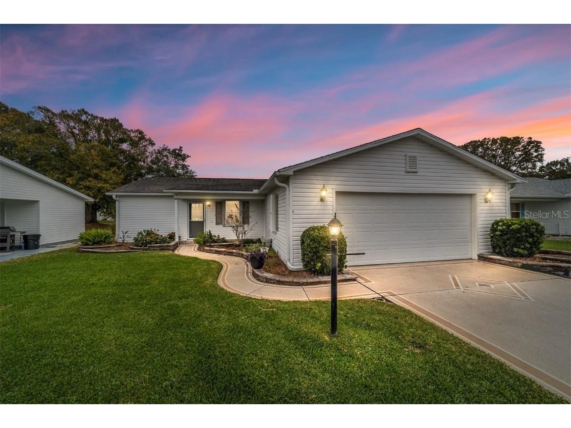 737 Agua Way The Villages FL 32159 OM670623 image1