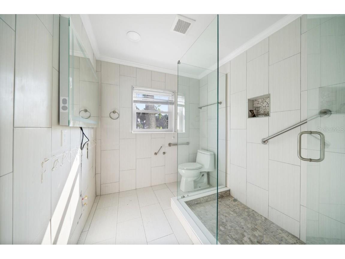 737 Bruce Avenue Clearwater FL 33767 TB8454853 image24