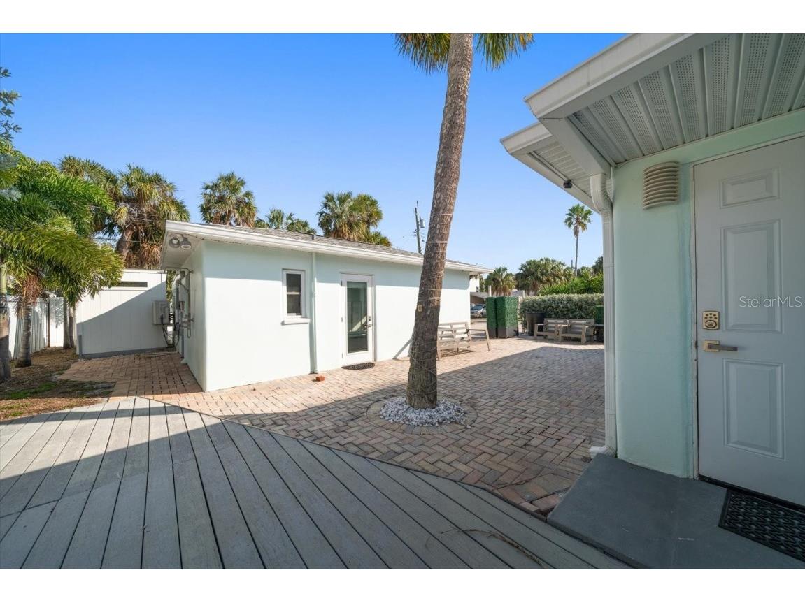 737 Bruce Avenue Clearwater FL 33767 TB8454853 image36