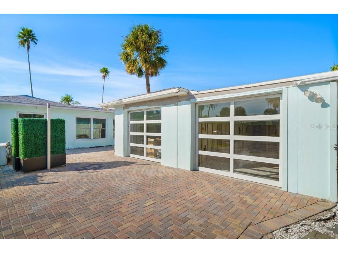 737 Bruce Avenue Clearwater FL 33767 TB8454853 image41