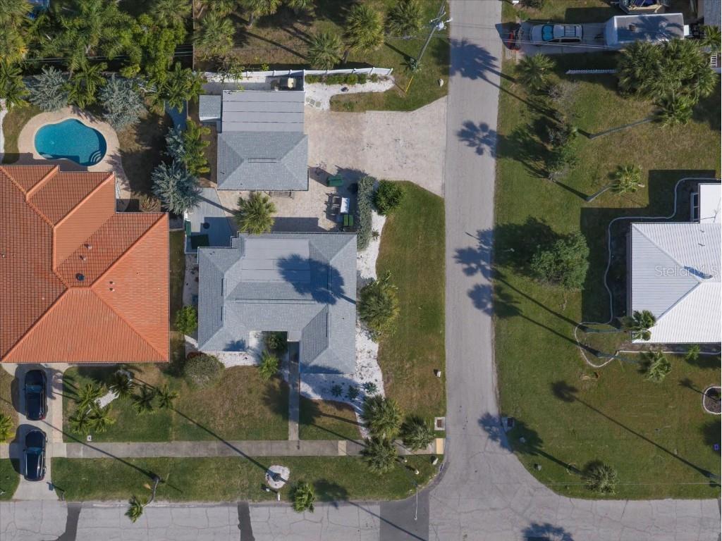 737 Bruce Avenue Clearwater FL 33767 TB8454853 image6
