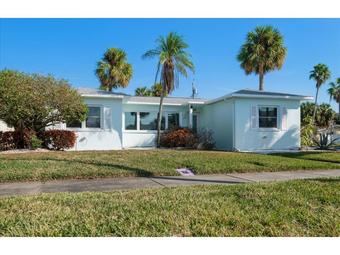 737 Bruce Avenue Clearwater FL 33767 TB8454853 image8