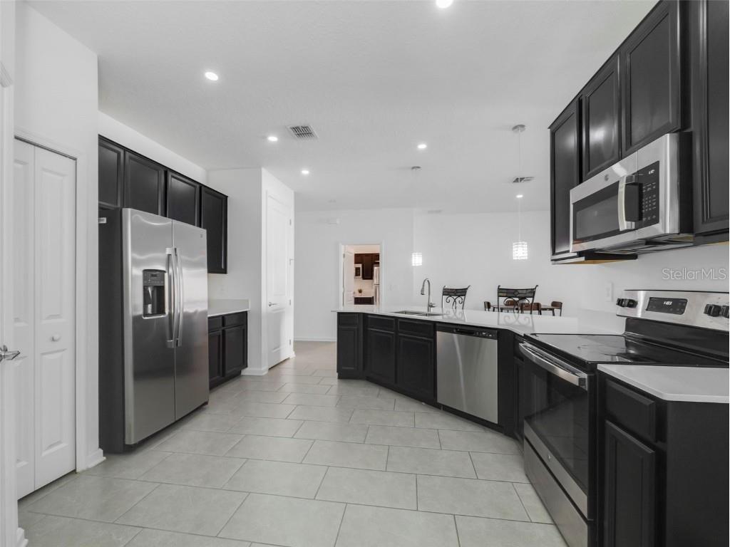 737 Citrus Reserve Boulevard Davenport FL 33837 O6367465 image4