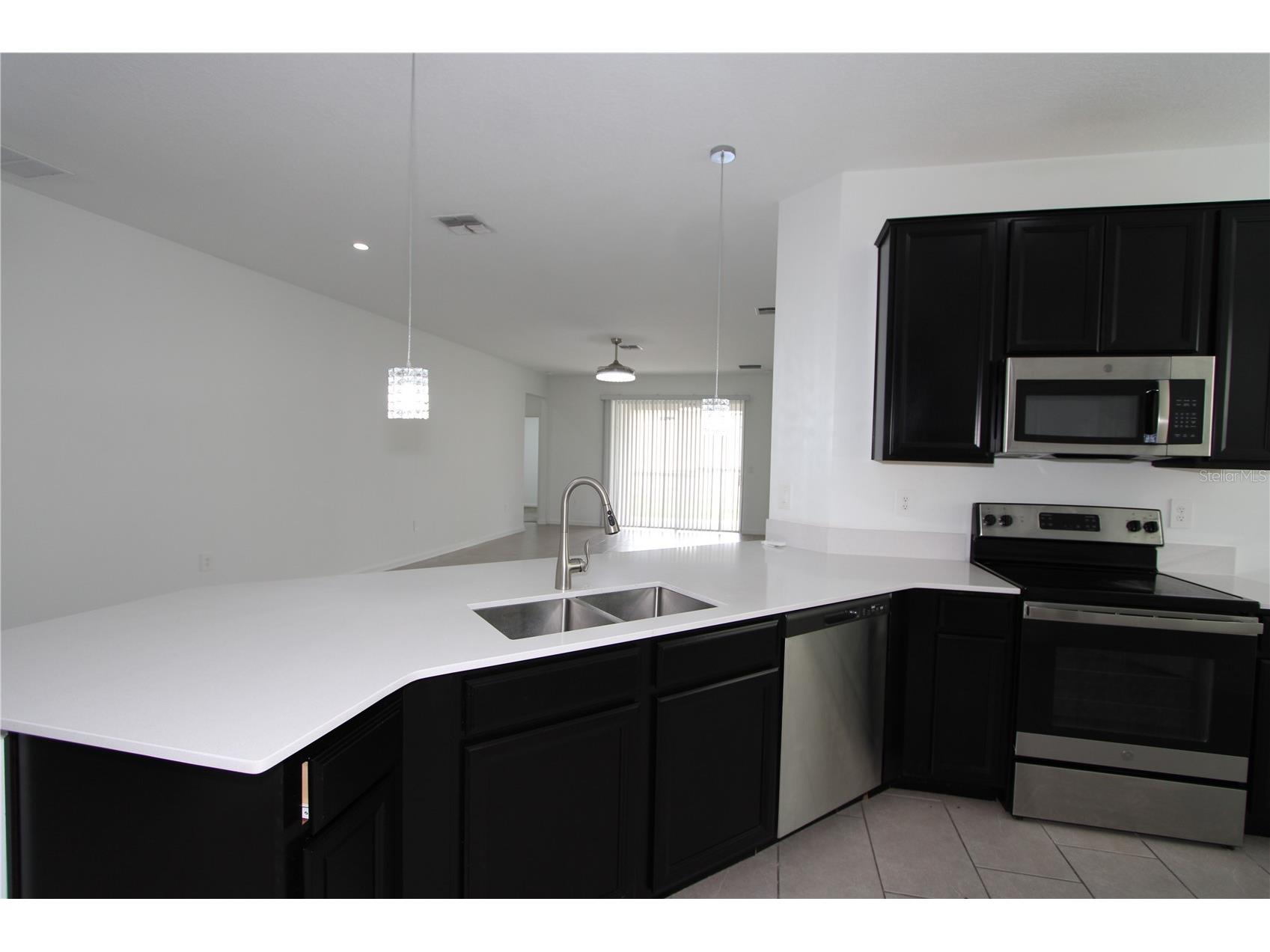 737 Citrus Reserve Boulevard Davenport FL 33837 O6406317 image11
