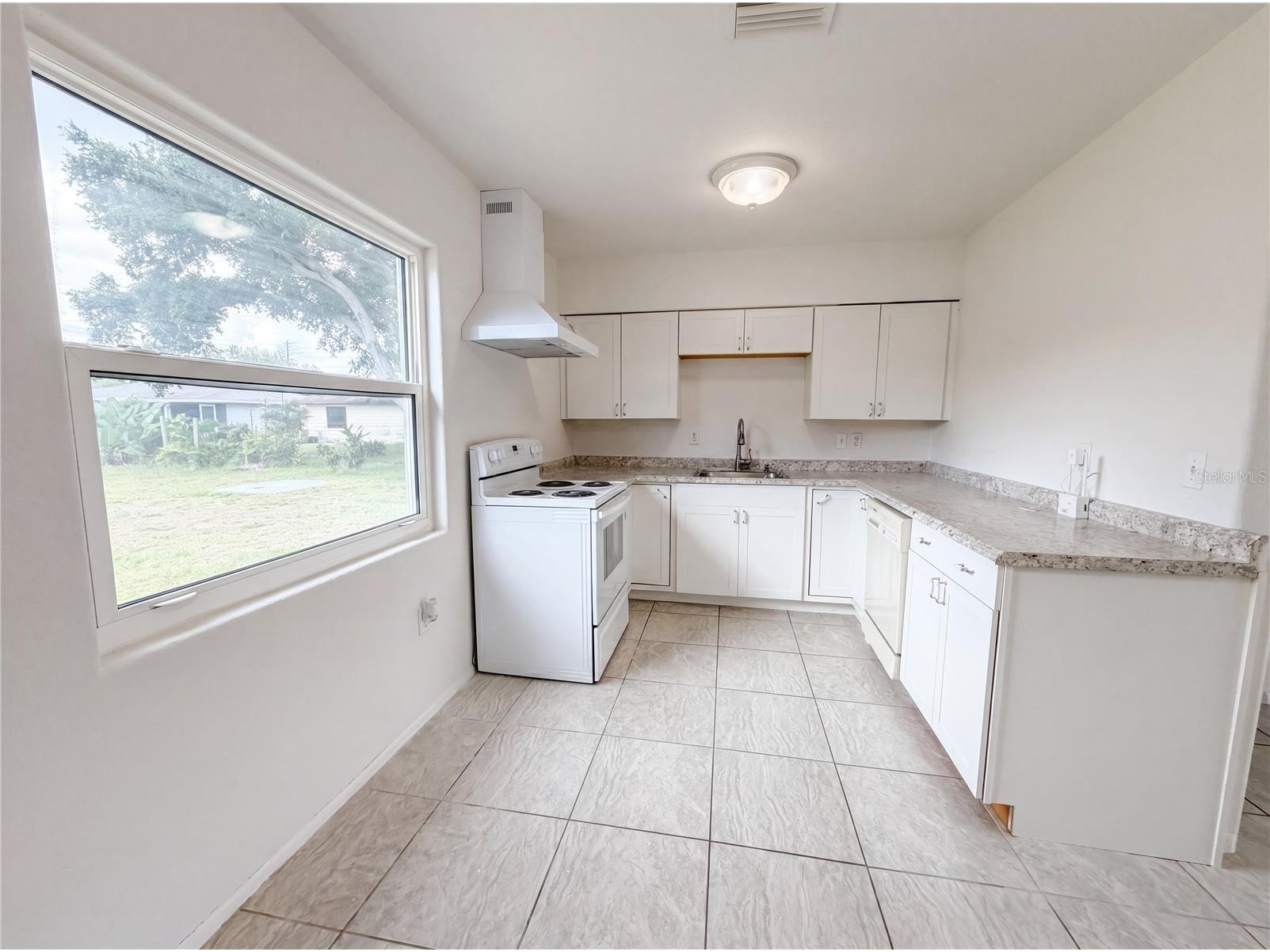737 Gulf Coast Boulevard Venice FL 34285 O6391518 image2