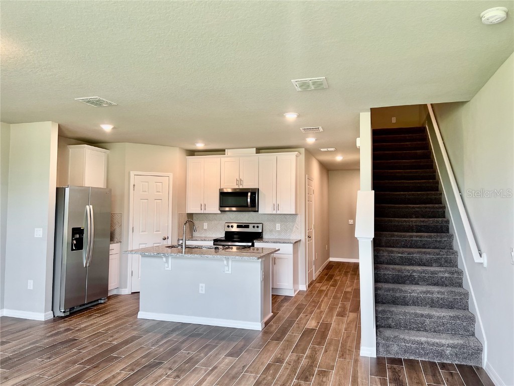 737 Legacy Drive Davenport FL 33896 O6336163 image9