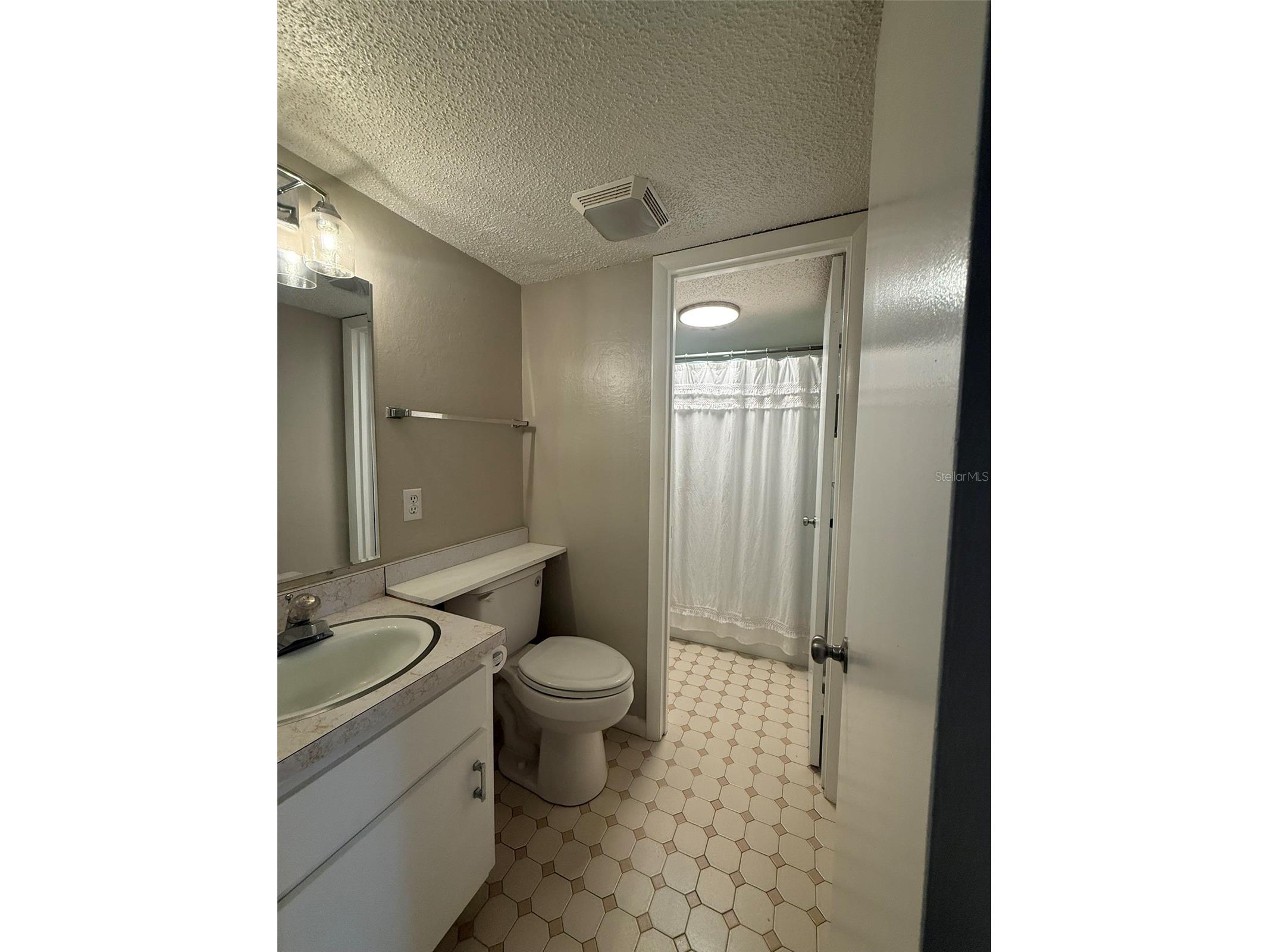 737 Midway Drive #A Ocala FL 34472 OM721507 image12