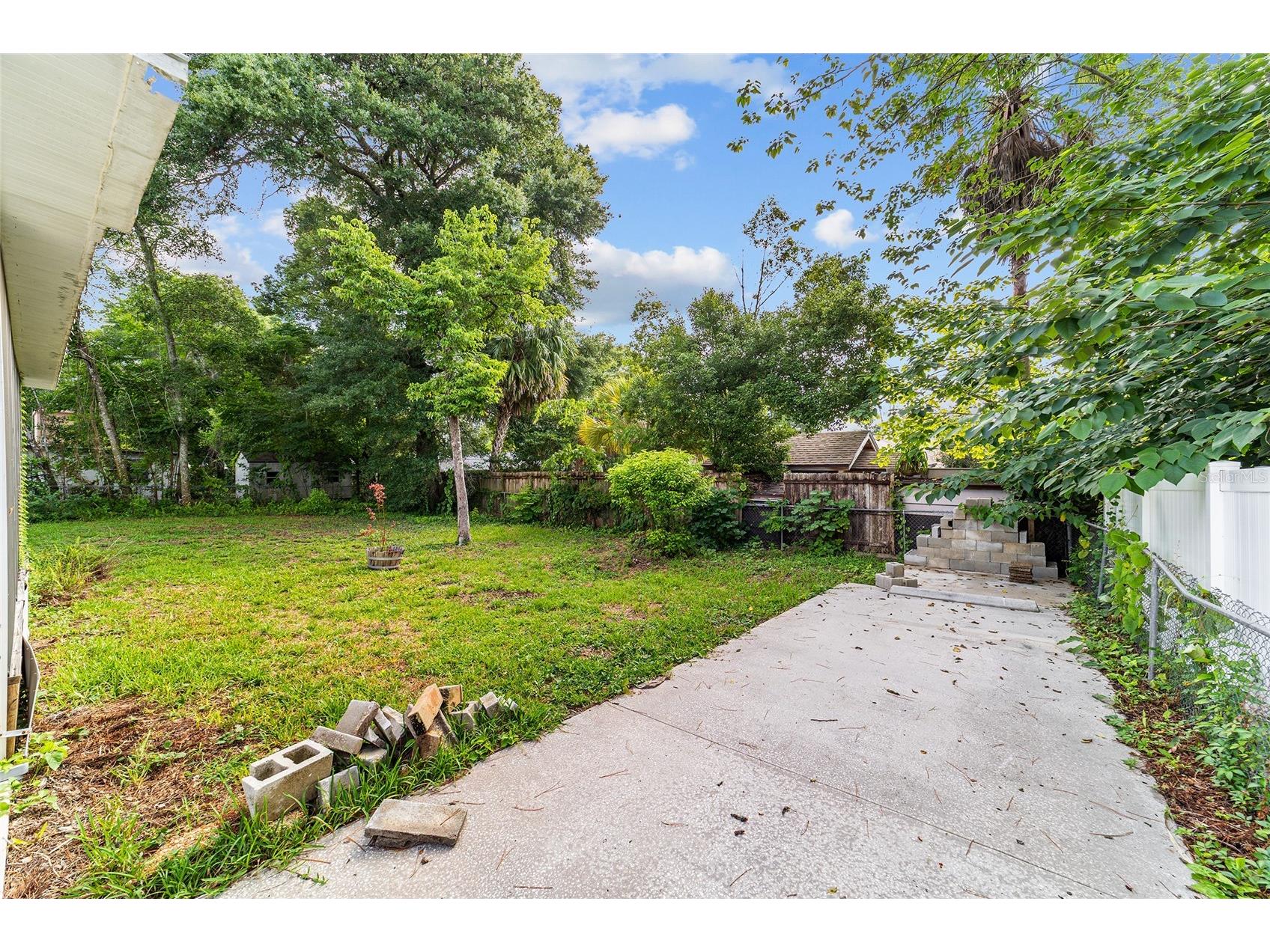 737 NE 17th Terrace Ocala FL 34470 OM726837 image30