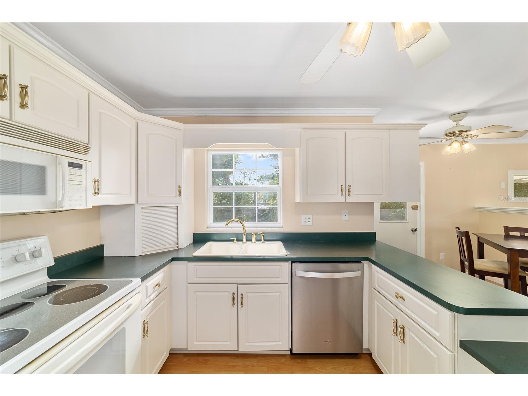 737 NE 17th Terrace Ocala FL 34470 OM726837 image9