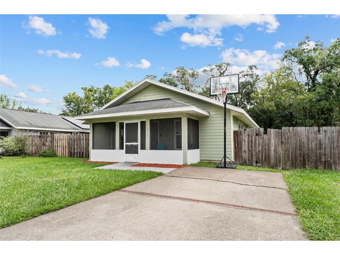 737 NE 18th Street Gainesville FL 32641 GC533721 image1