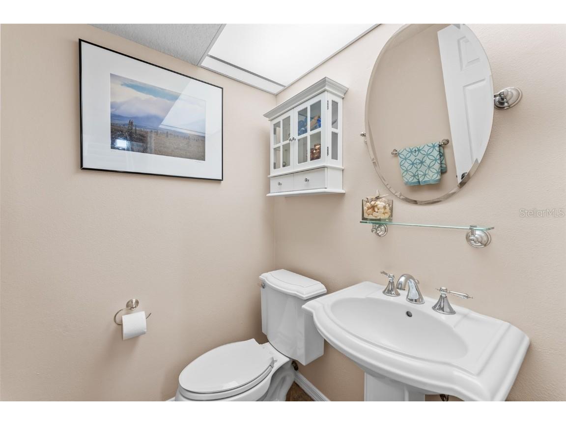 737 Pinellas Bayway S #208 Saint Petersburg FL 33715 TB8427206 image13