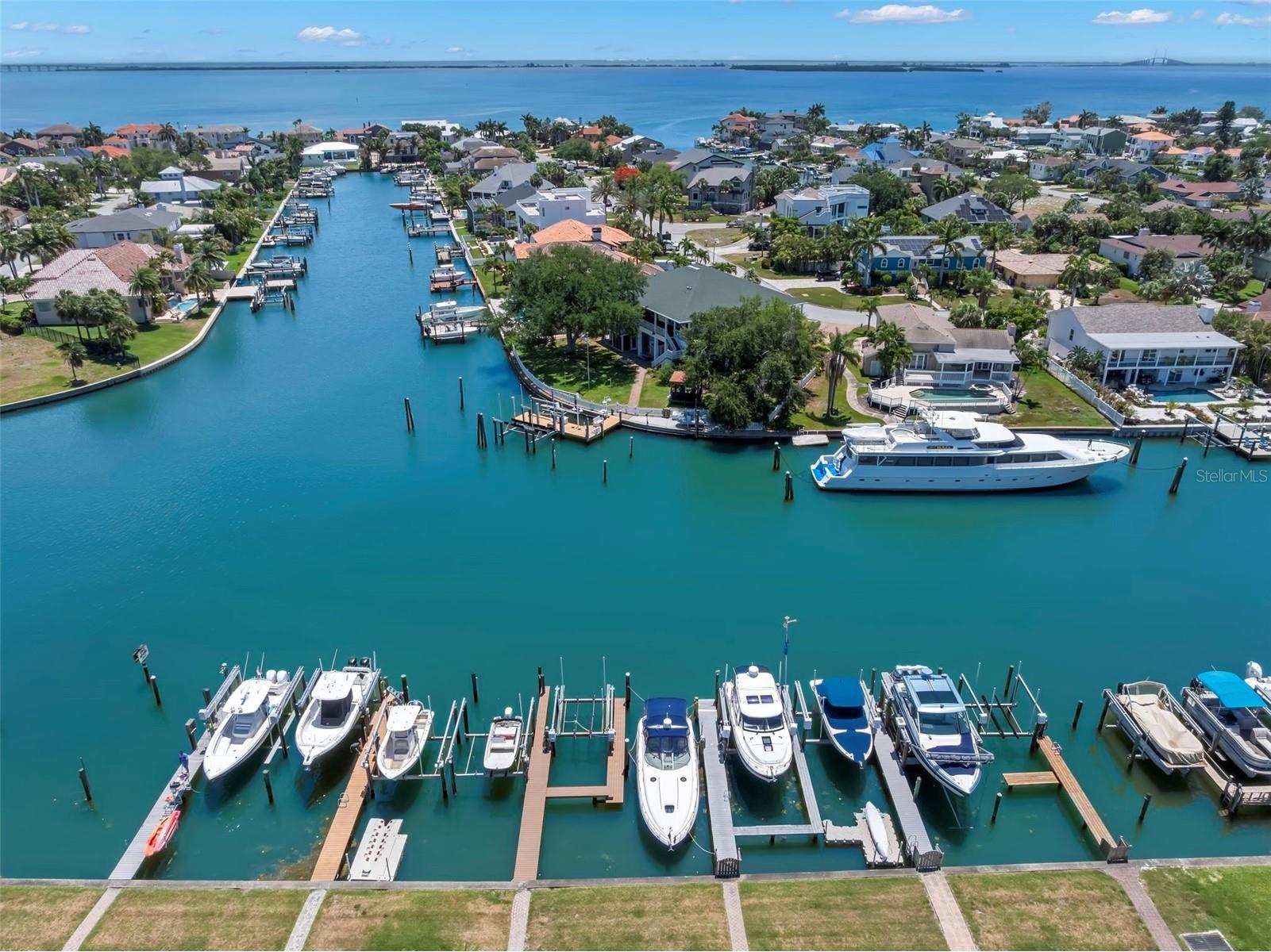 737 Pinellas Bayway S #308 Saint Petersburg FL 33715 TB8514021 image44