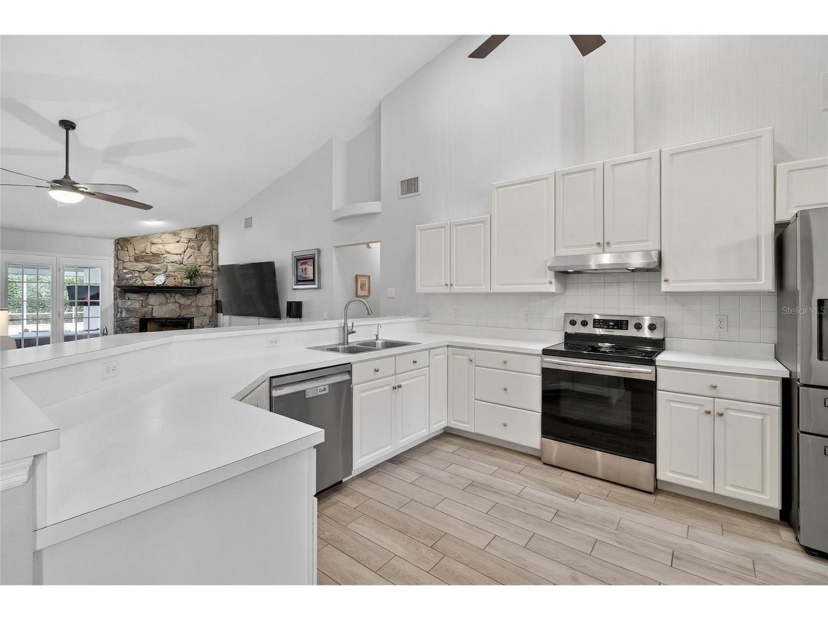 737 Santa Maria Drive Winter Haven FL 33884 P4938535 image23